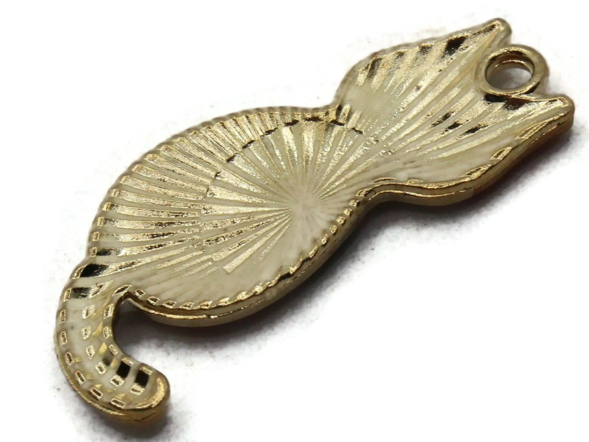 30mm White Cat with Blue Enamel and Gold Metal Pendant