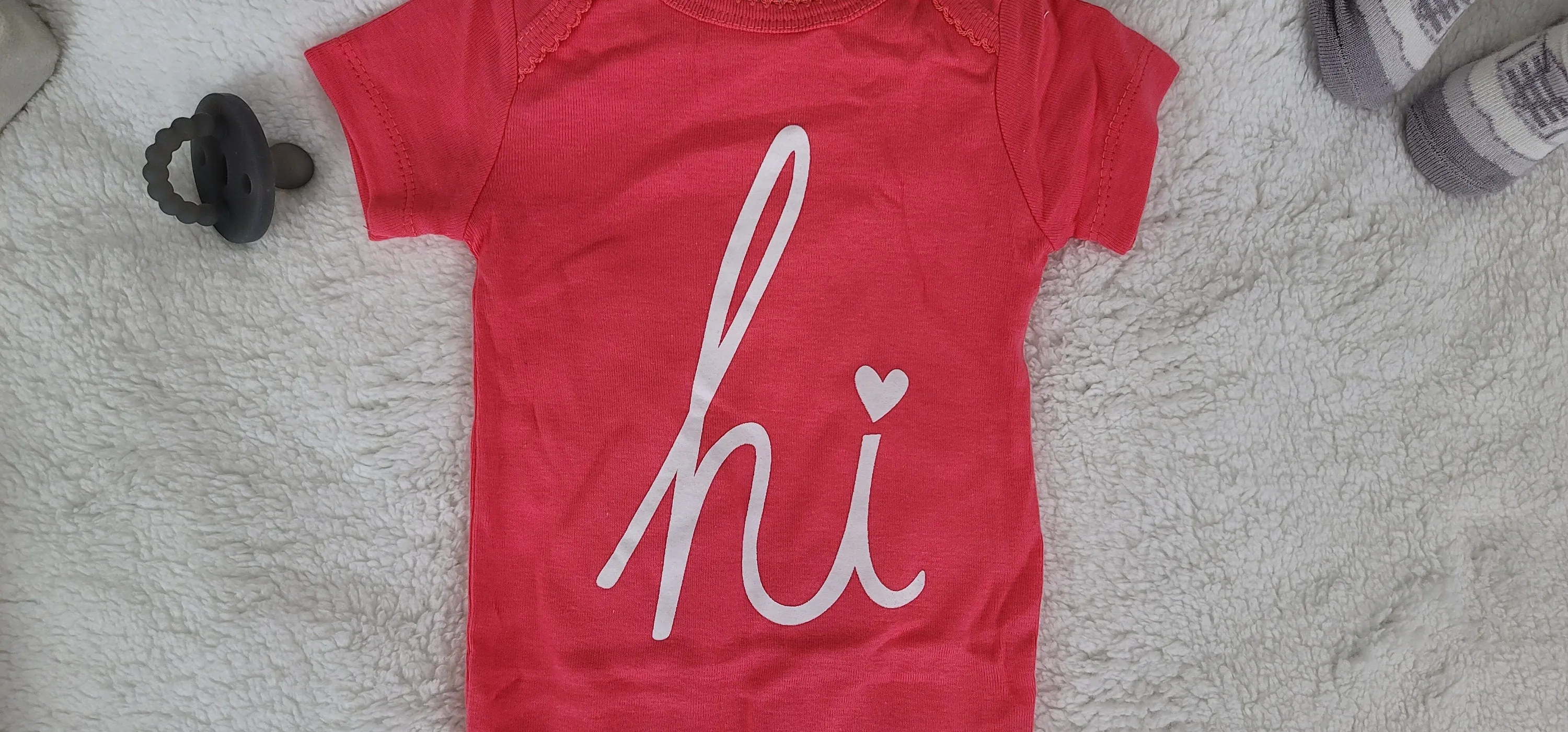 Baby Girl Onesie, Hi Onesie,  Pink Onesie, 9 month Baby Girl Onesie, Girls Onesie