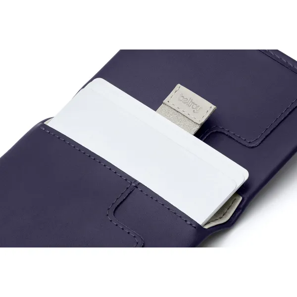 Bellroy Slim Sleeve (navy)