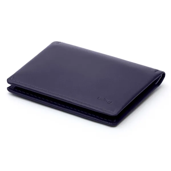 Bellroy Slim Sleeve (navy)