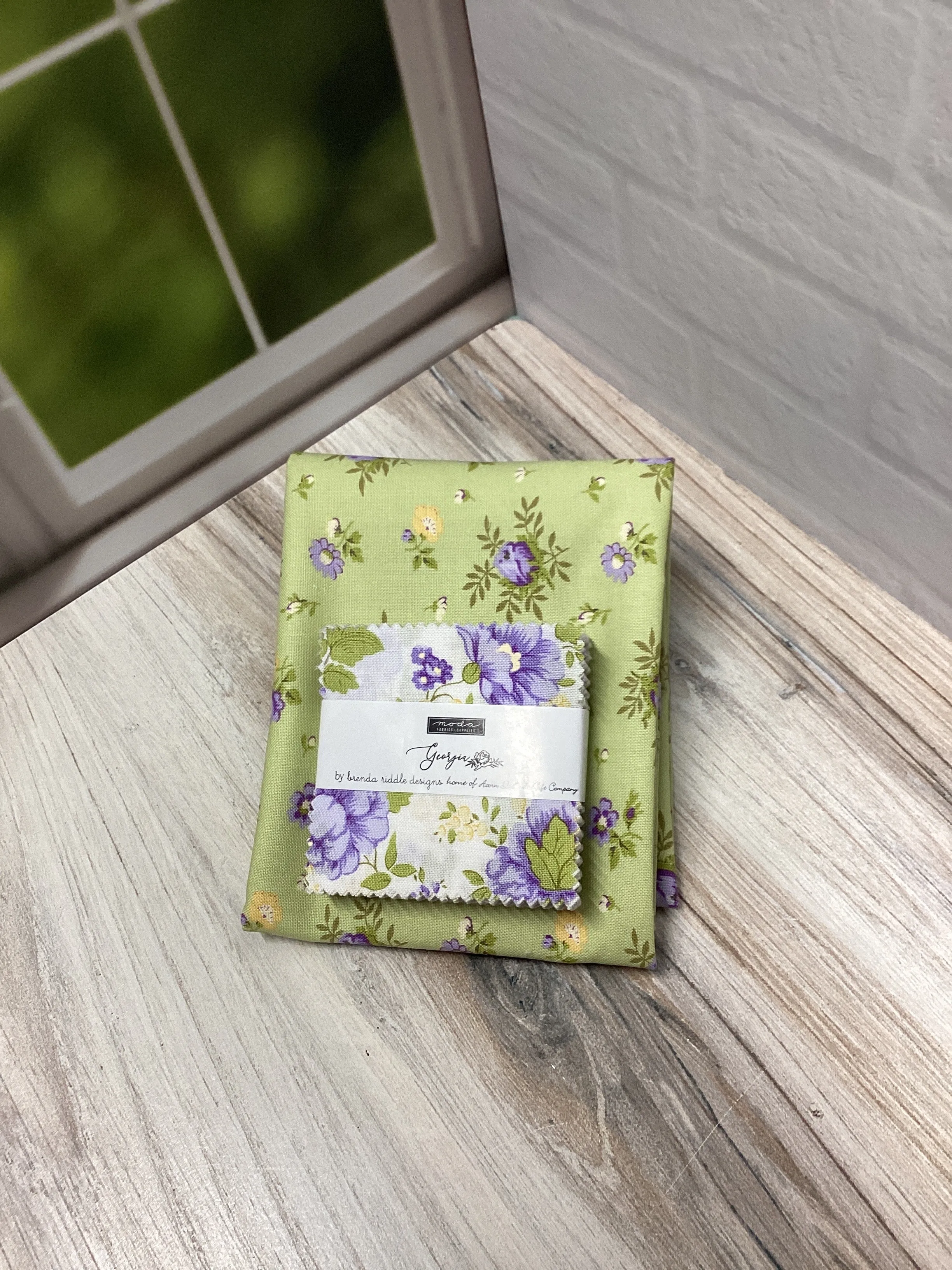 Boxy Zipper Pouch