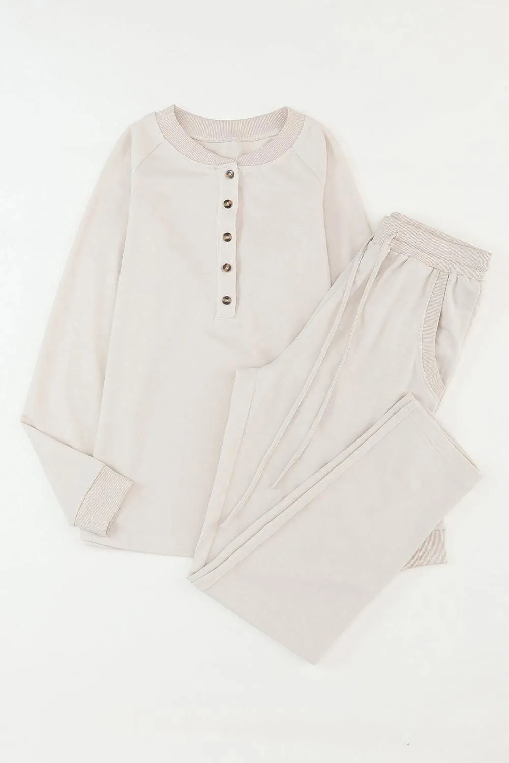 Comfy Lounge Set: Stylish & Comfortable for Any Occasion