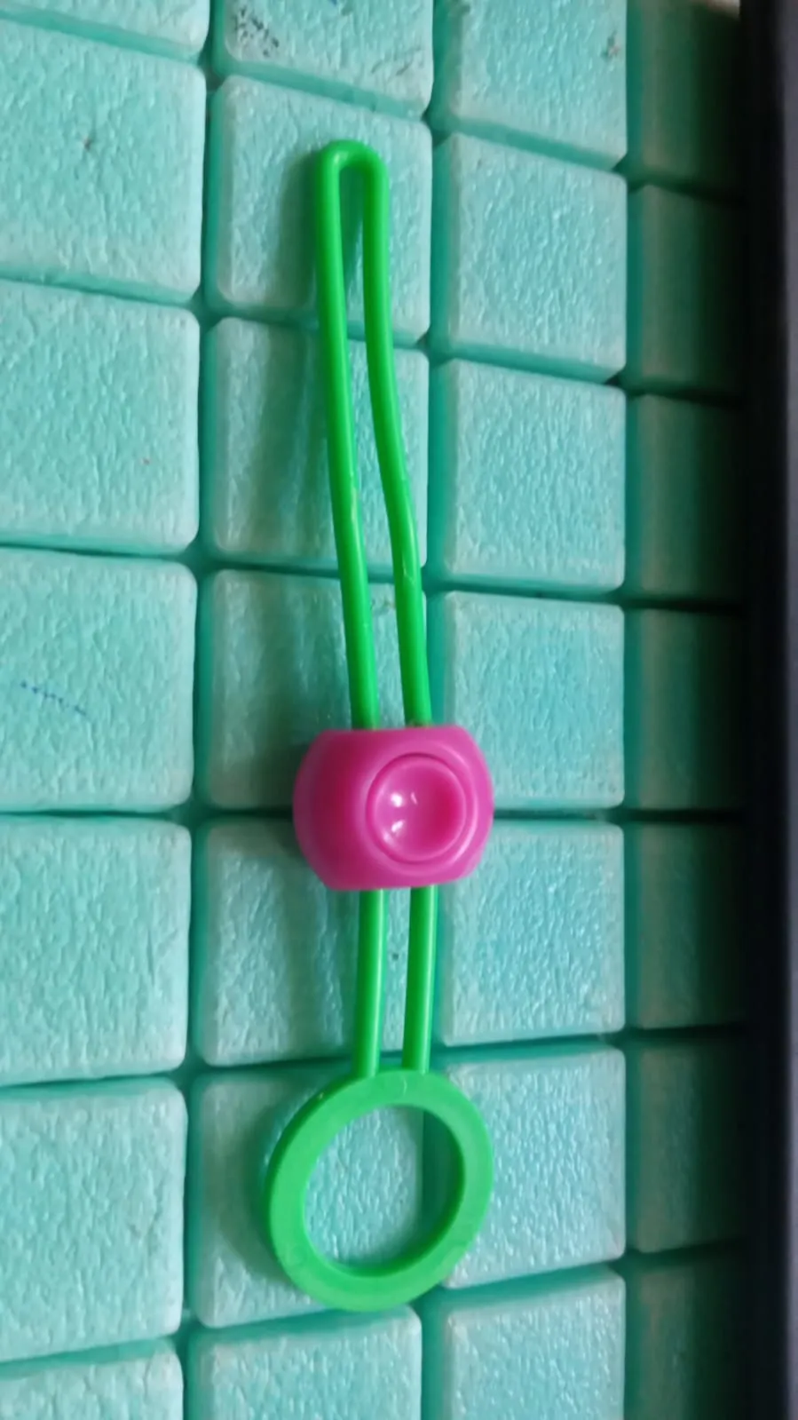 Cord Organizer & Bag Clip