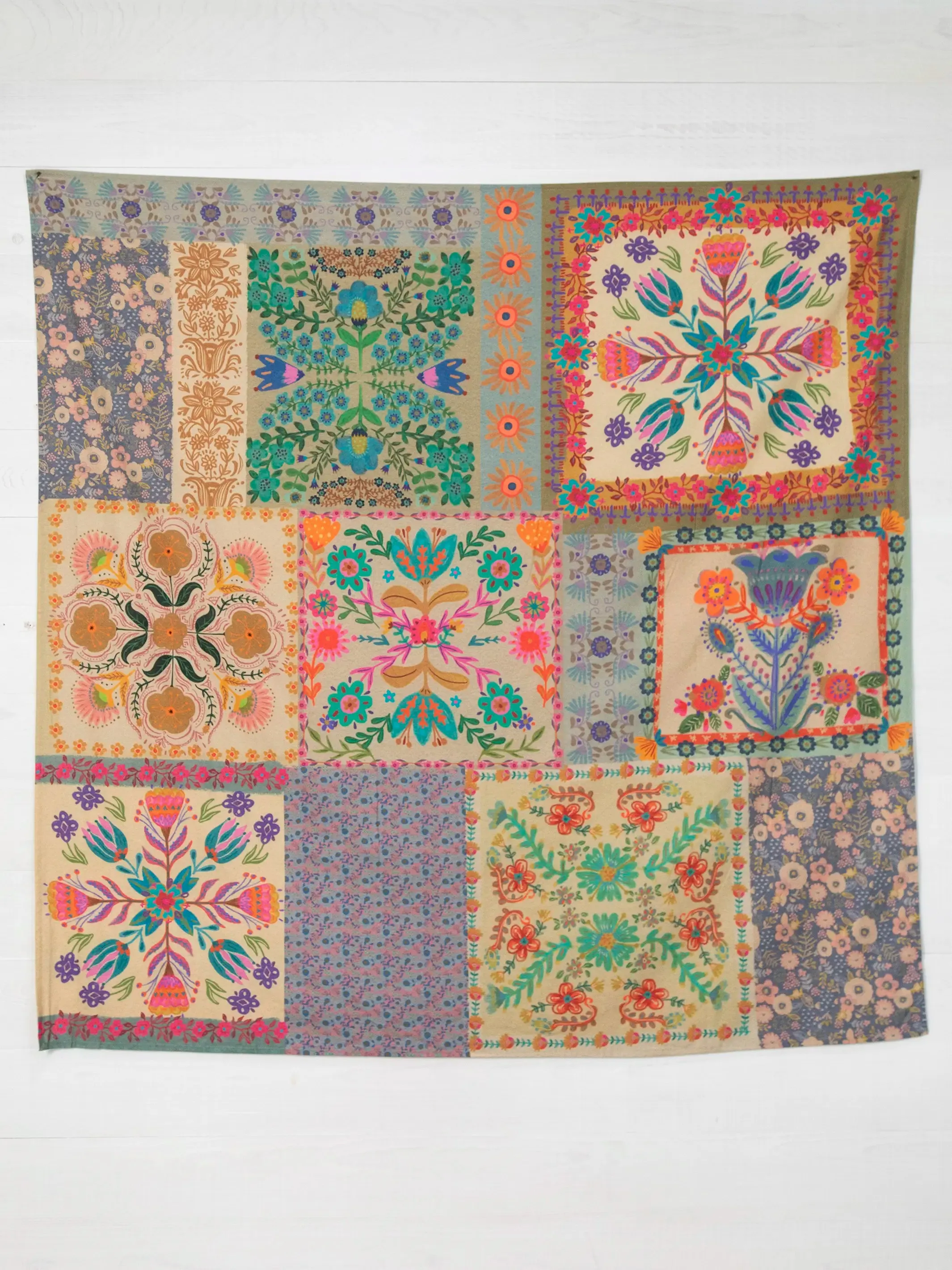 Cotton Tapestry Coverlet - Folk Flower