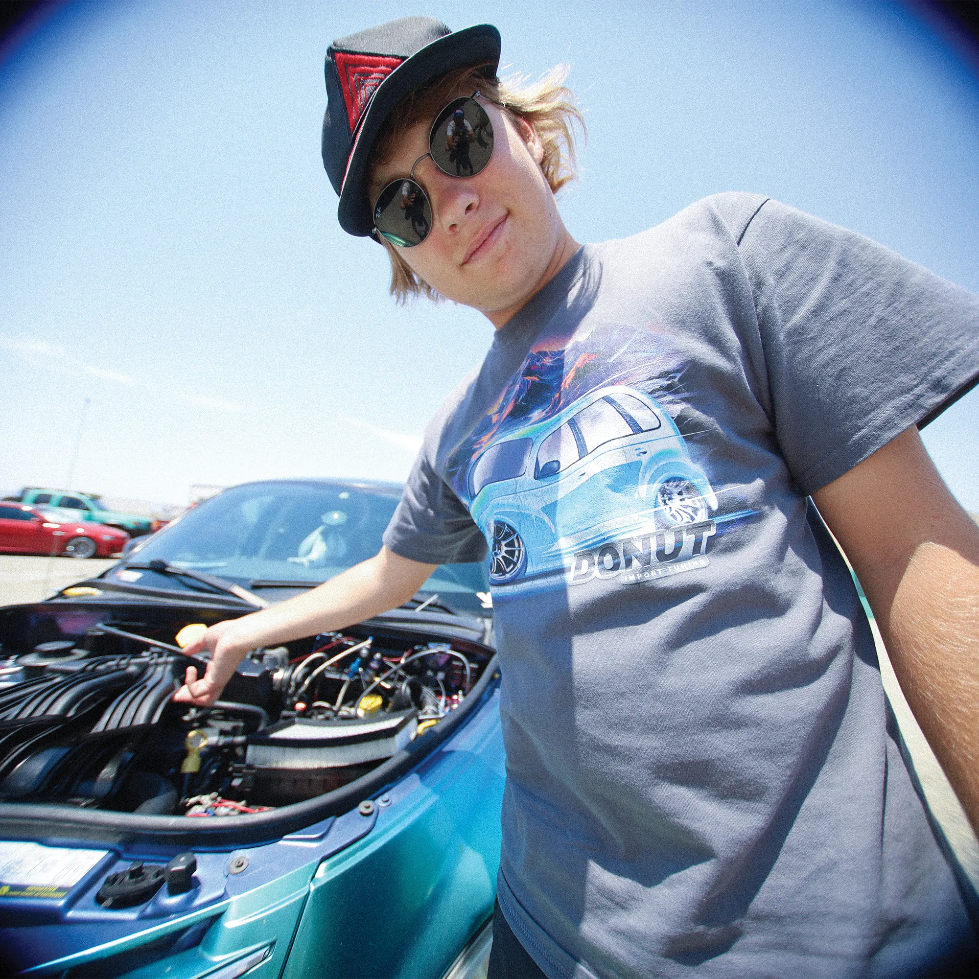 DONUT IMPORT CRUISIN’ T-SHIRT