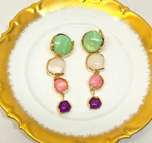 Fabulous pieces style dangling statement earrings.