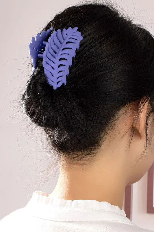 Feather shape hair claw clip
