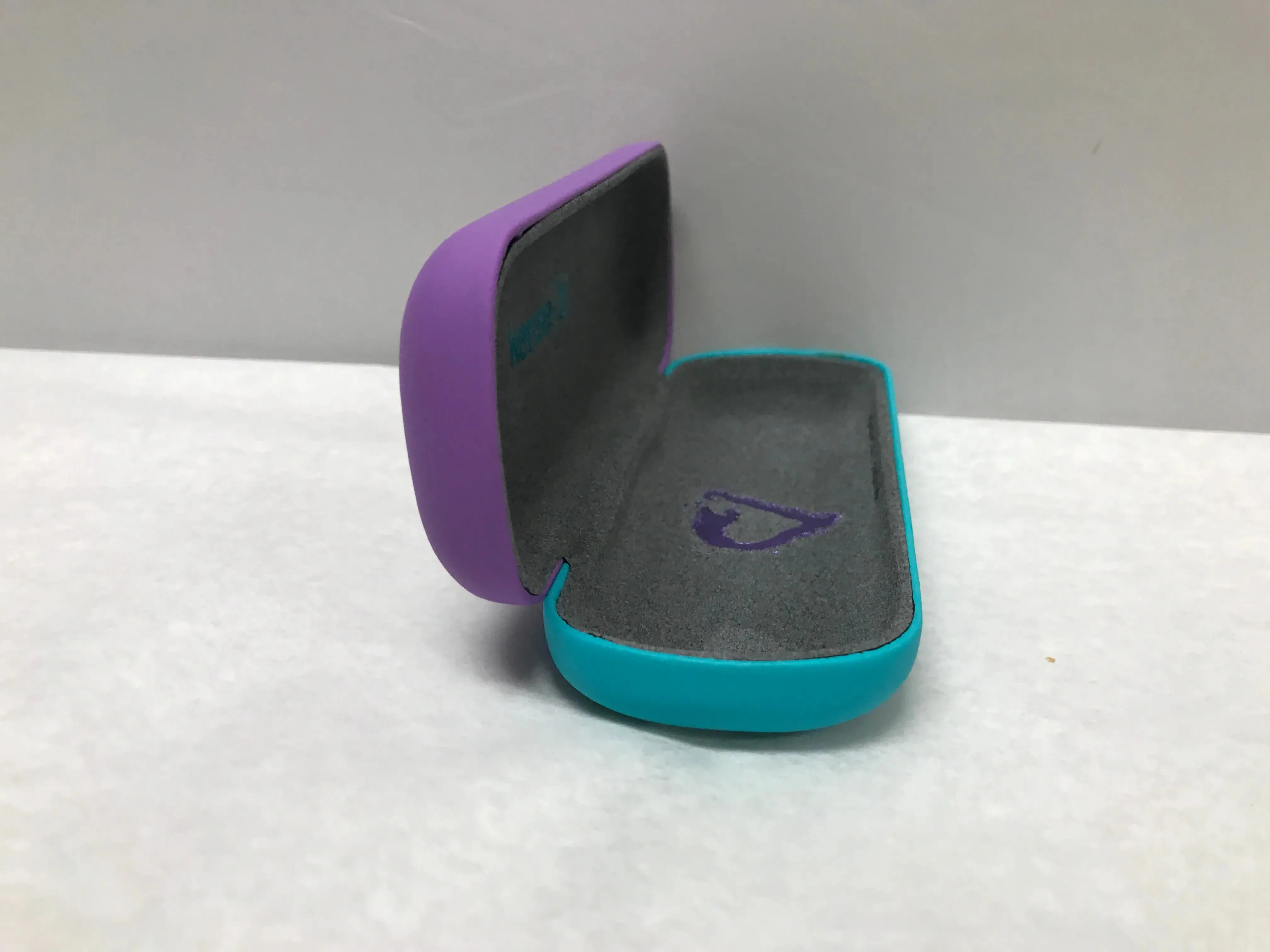 Kensie Girl Optical Purple Teal Eyeglasses Hard Case | KMOPT-13