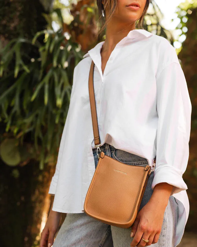 Louenhide Parker Phone Crossbody Bag - Camel