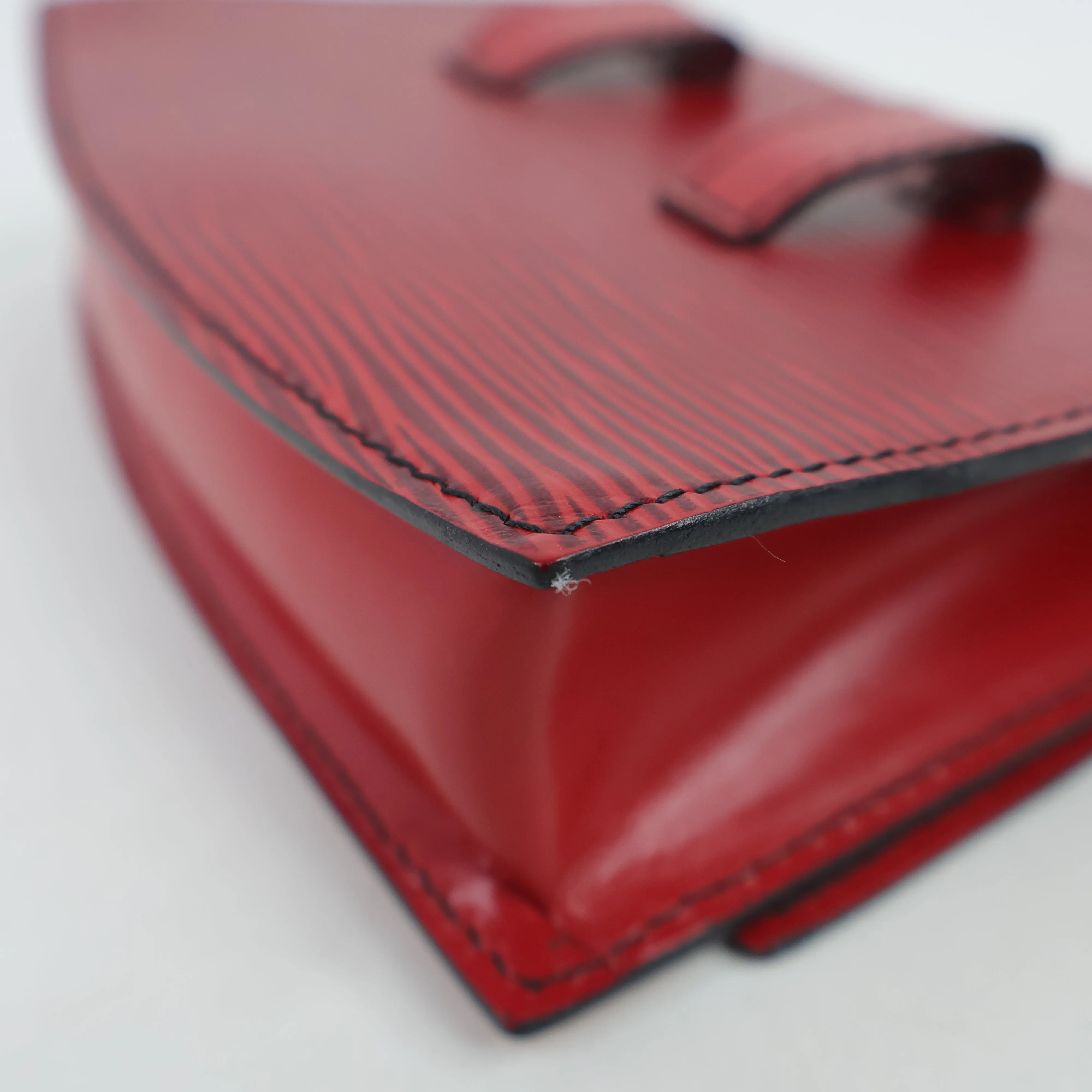 Louis Vuitton Epi Pochette Tilsit Waist Bag Red