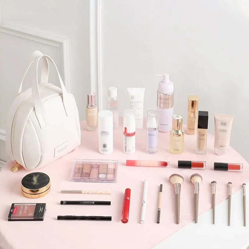 Multi-layered Shell-shaped Cosmetic Bag