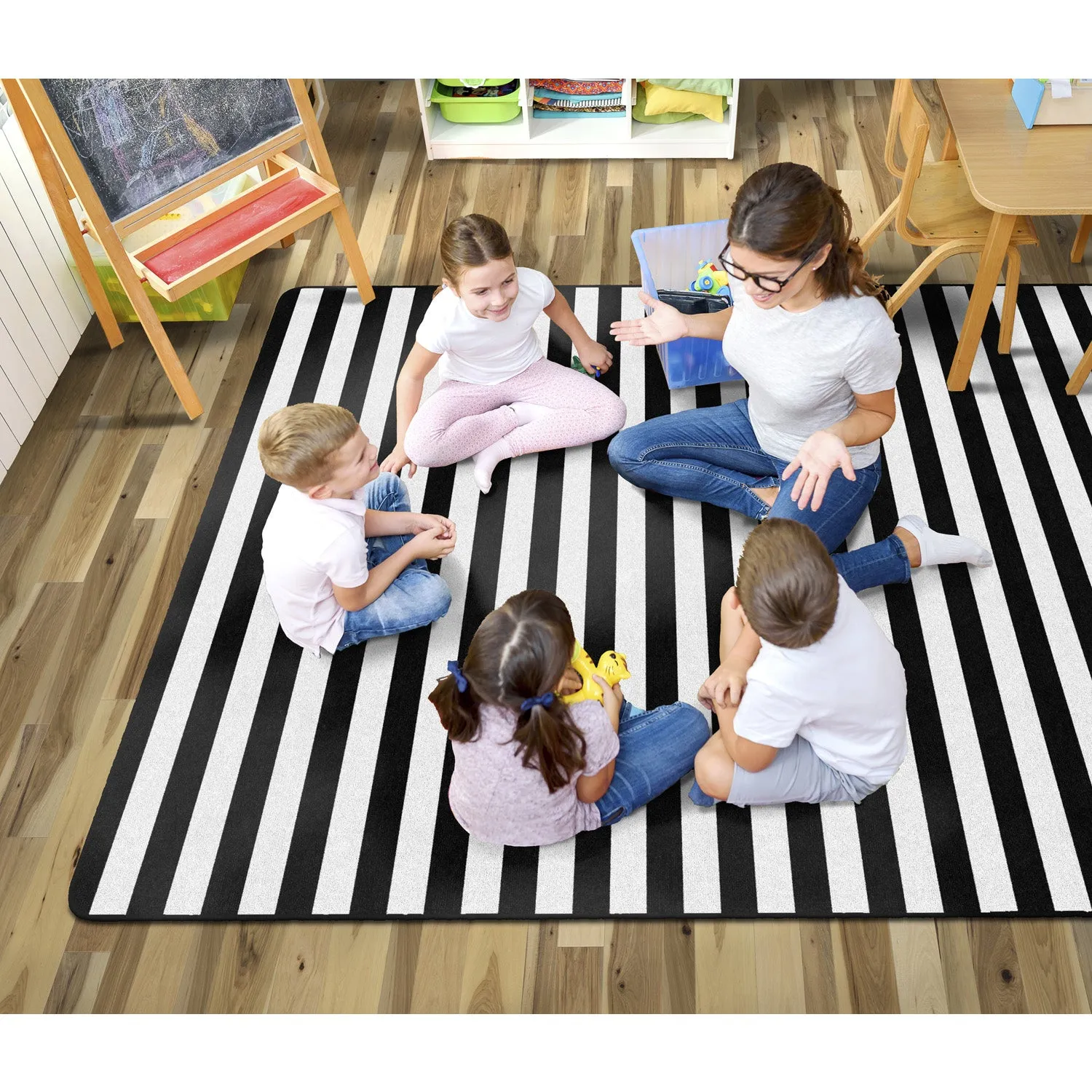 Simply Stylish Black & White Stripe
