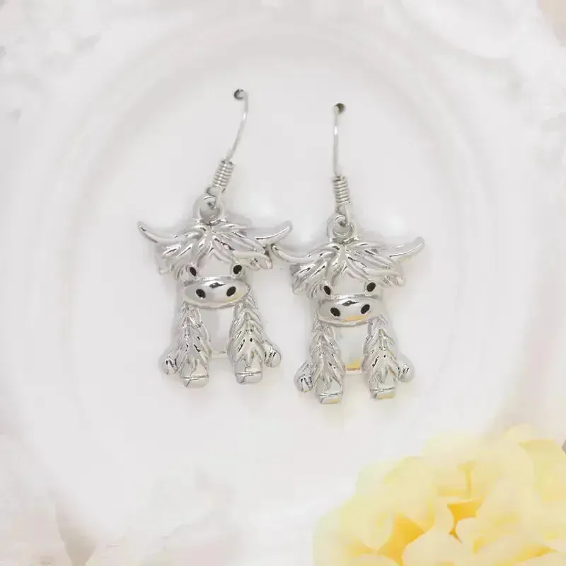 Stylish Yak Dangle Earrings