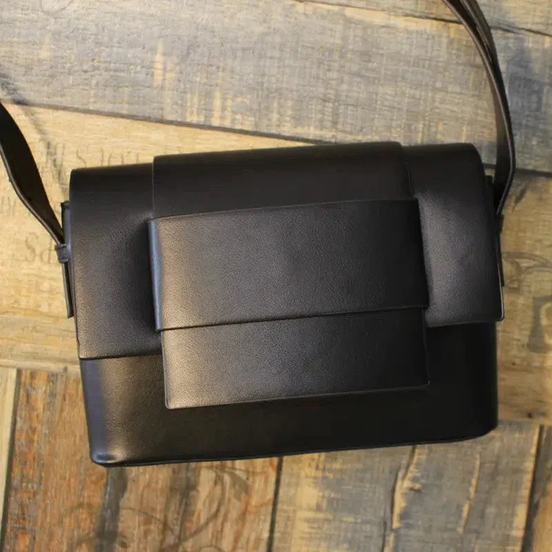 Vvsha  Christmas Gift Black Small Flap Crossbody Bag